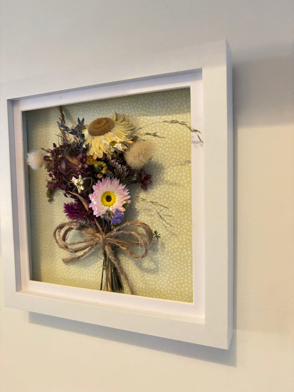 The Floral Frames Medium (18x18cm)