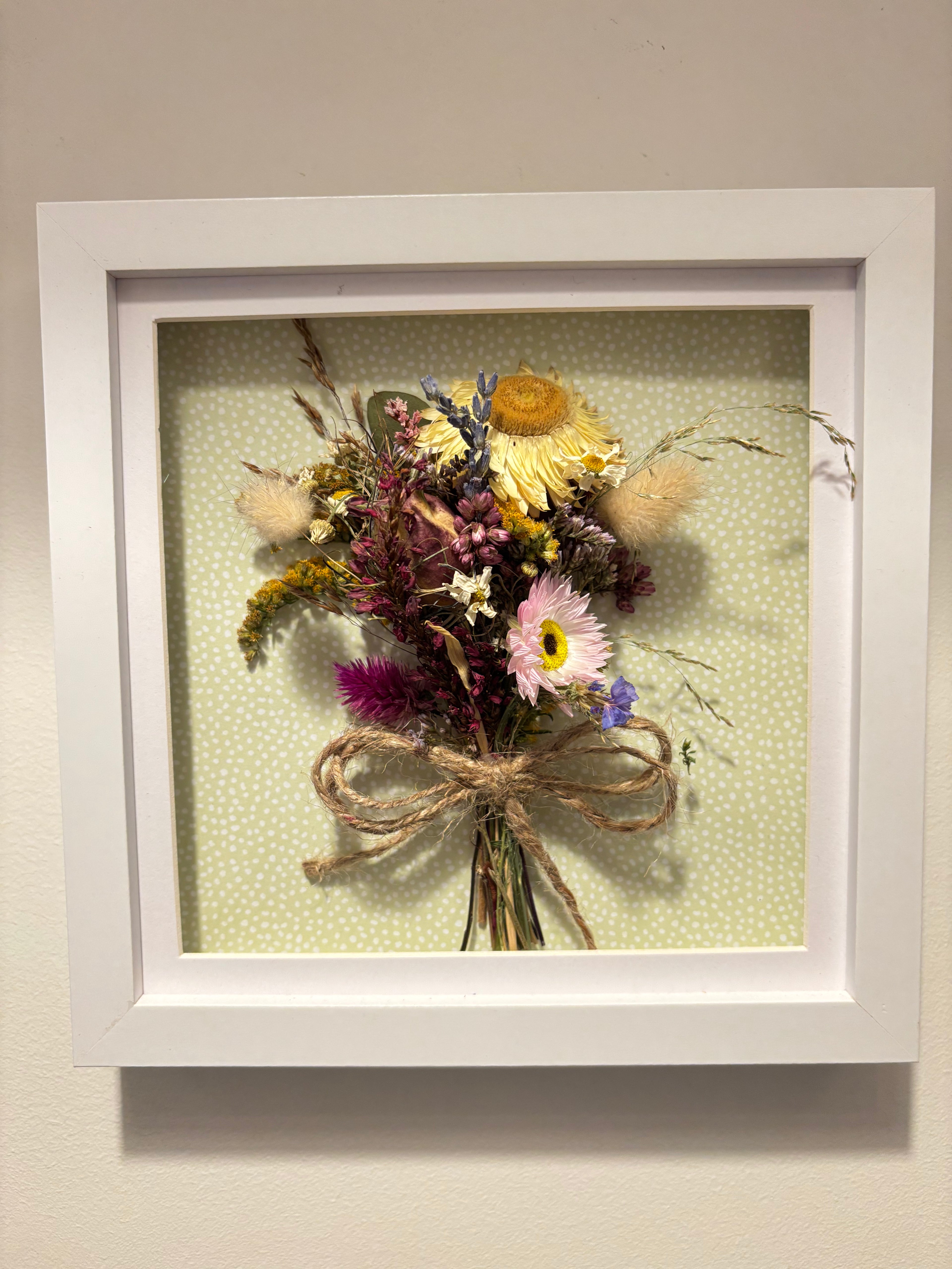 The Floral Frames Medium (18x18cm)